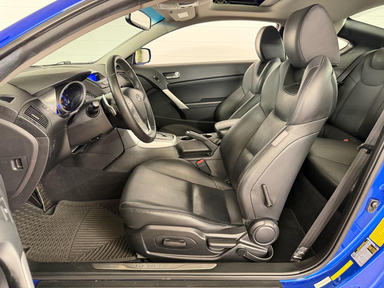 Hyundai Genesis Coupe  2010