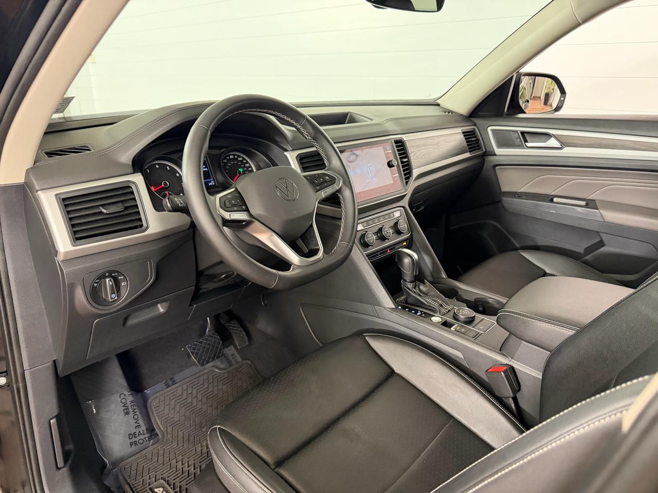 Volkswagen Atlas V6 SE w/Technology 4MOTION 2021