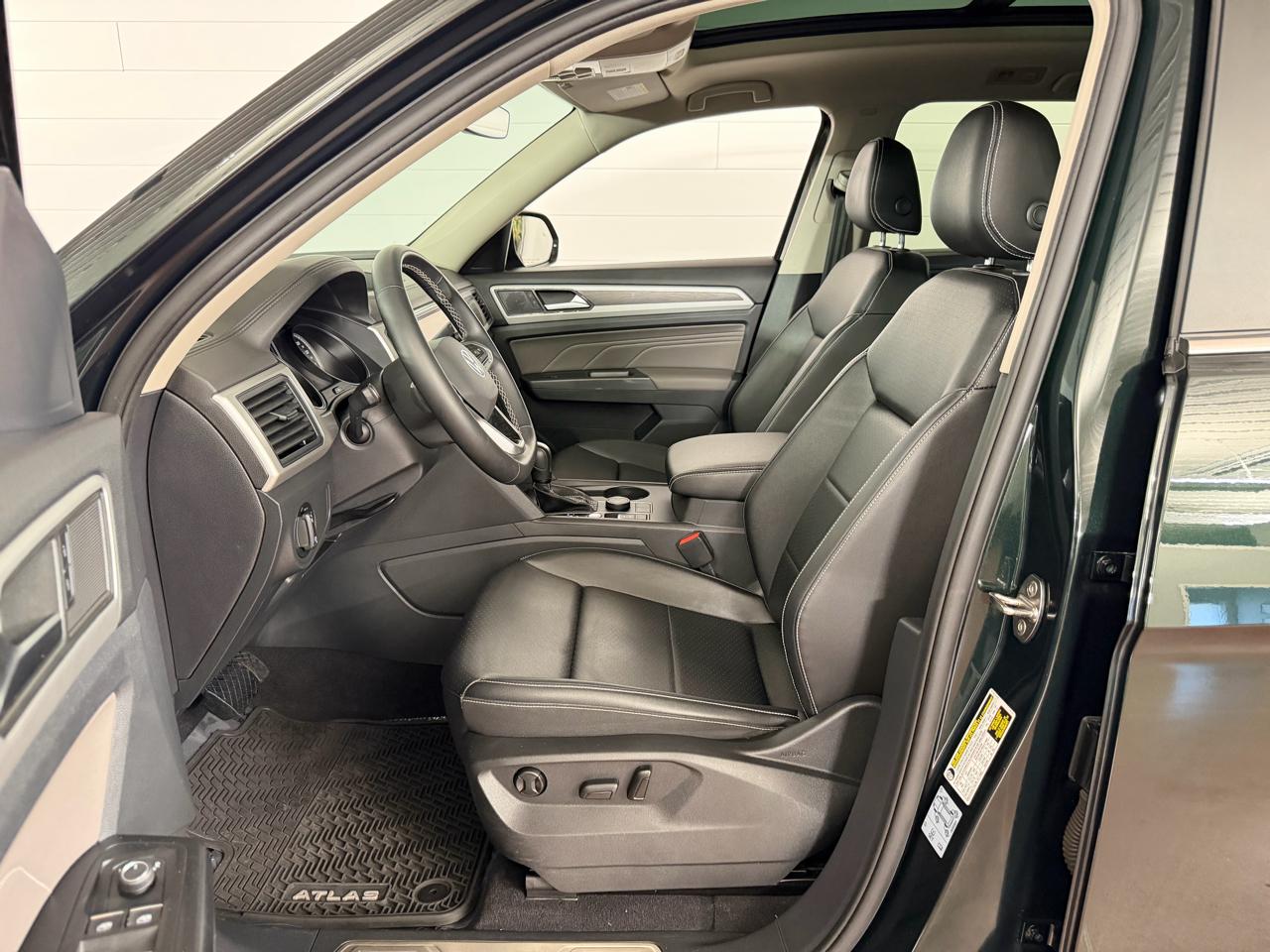 Volkswagen Atlas V6 SE w/Technology 4MOTION 2021