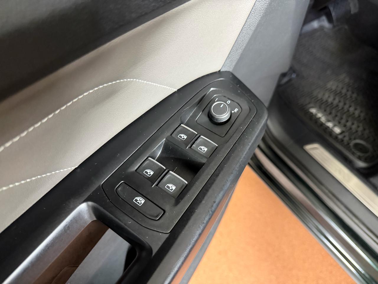 Volkswagen Atlas V6 SE w/Technology 4MOTION 2021