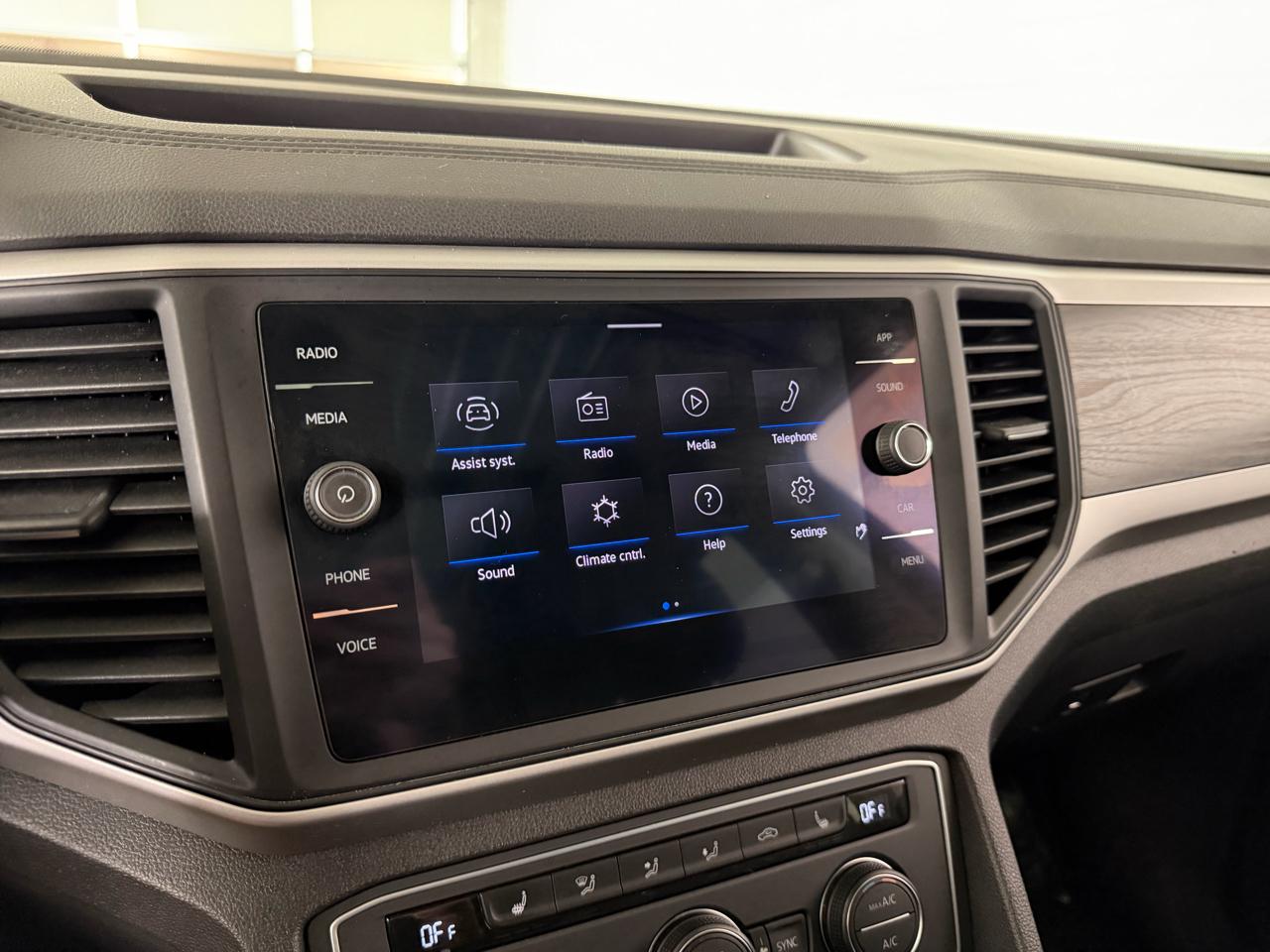 Volkswagen Atlas V6 SE w/Technology 4MOTION 2021