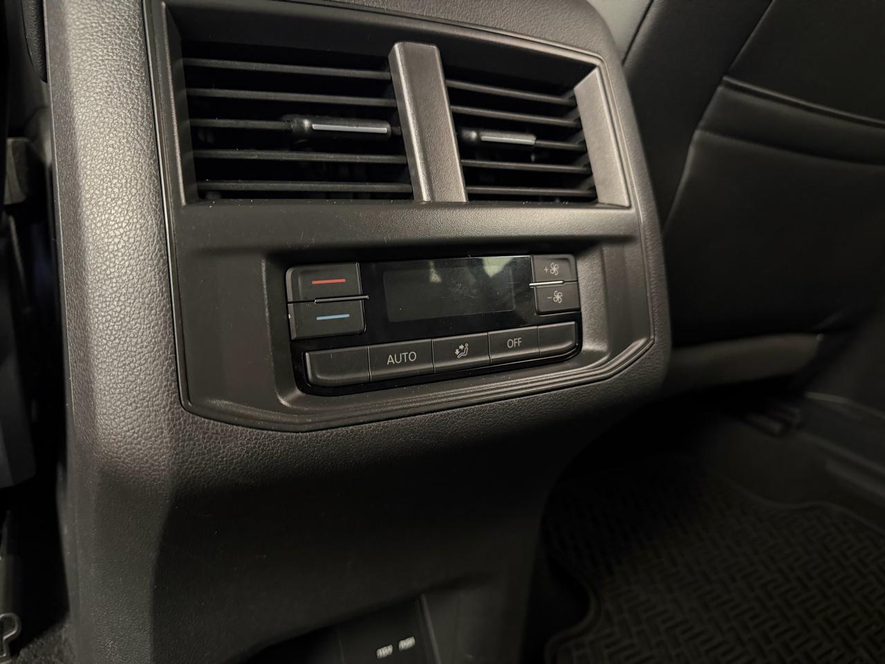 Volkswagen Atlas V6 SE w/Technology 4MOTION 2021