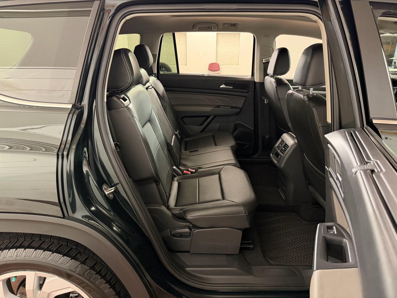 Volkswagen Atlas V6 SE w/Technology 4MOTION 2021