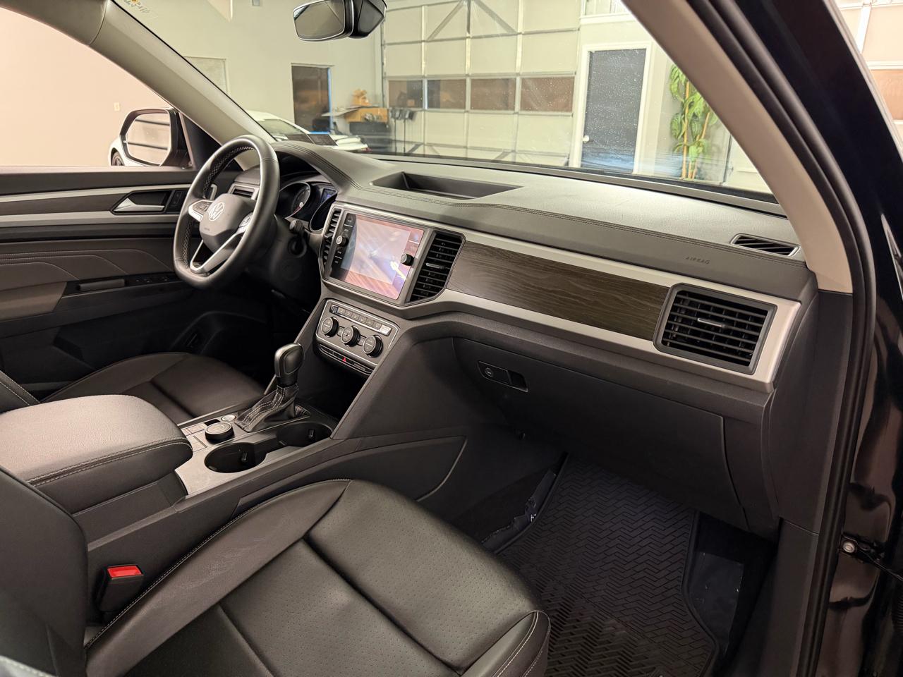 Volkswagen Atlas V6 SE w/Technology 4MOTION 2021