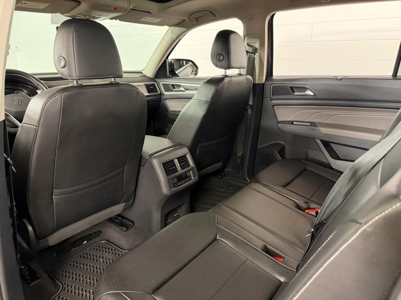 Volkswagen Atlas V6 SE w/Technology 4MOTION 2021