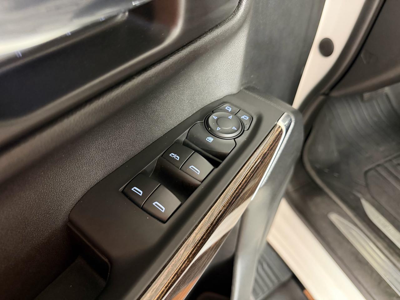 GMC Sierra 1500 Elevation Double Cab 4WD 2021