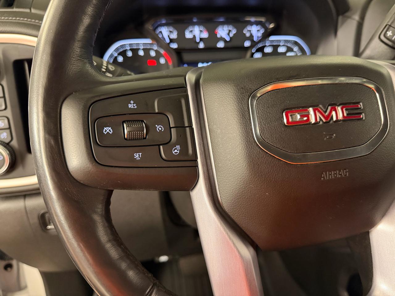 GMC Sierra 1500 Elevation Double Cab 4WD 2021