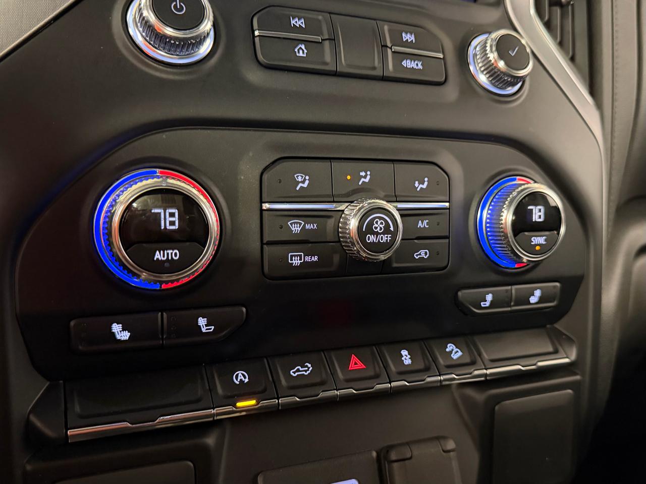 GMC Sierra 1500 Elevation Double Cab 4WD 2021