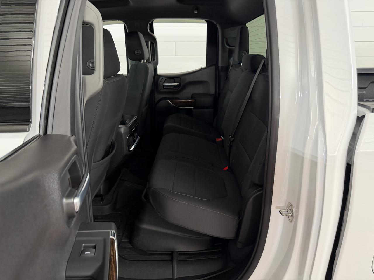 GMC Sierra 1500 Elevation Double Cab 4WD 2021