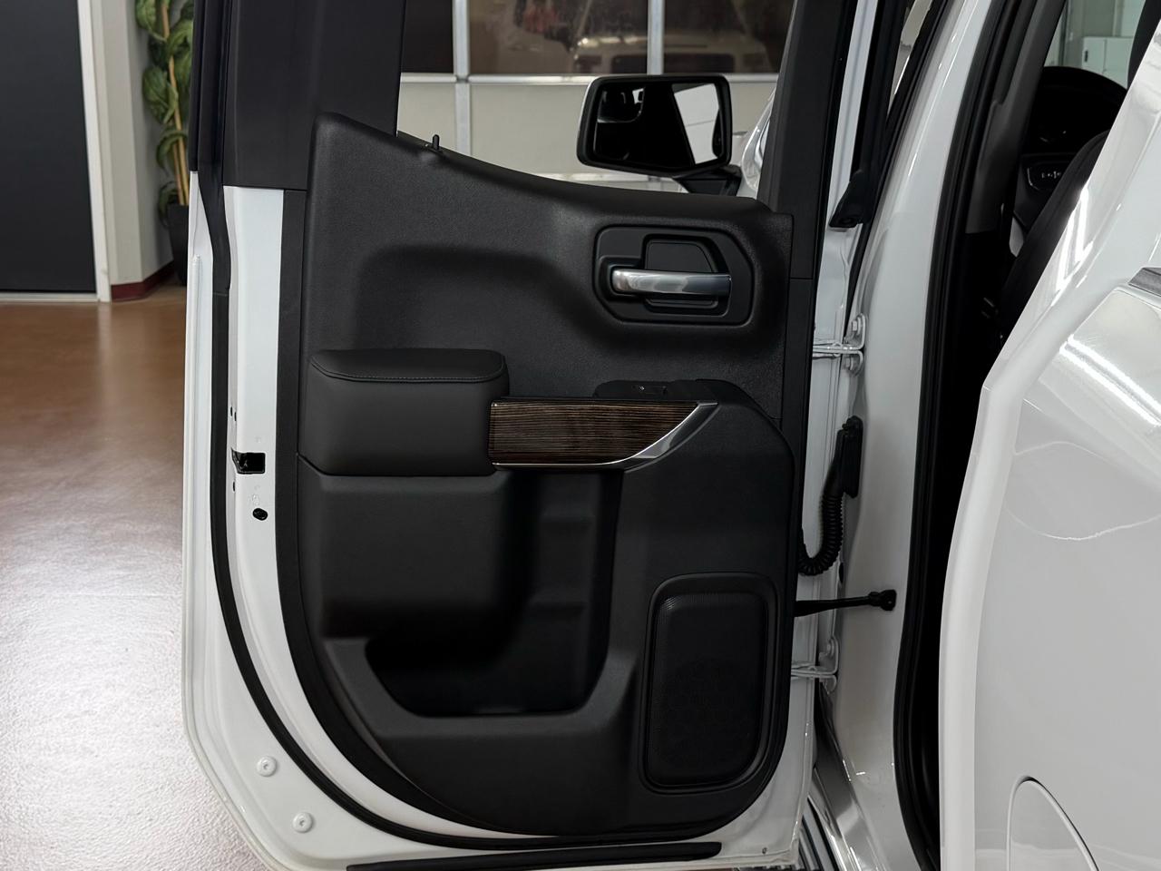 GMC Sierra 1500 Elevation Double Cab 4WD 2021