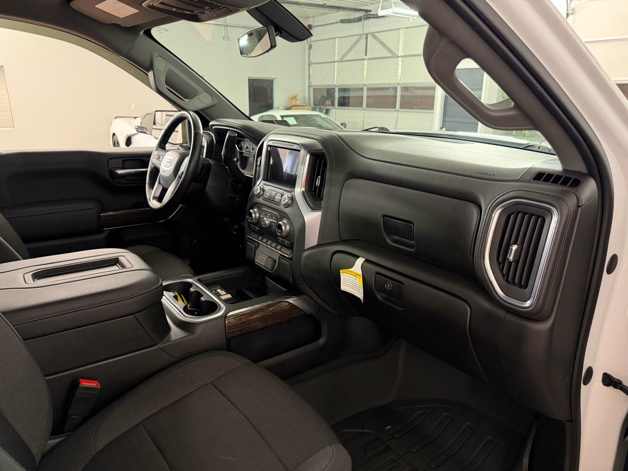 GMC Sierra 1500 Elevation Double Cab 4WD 2021