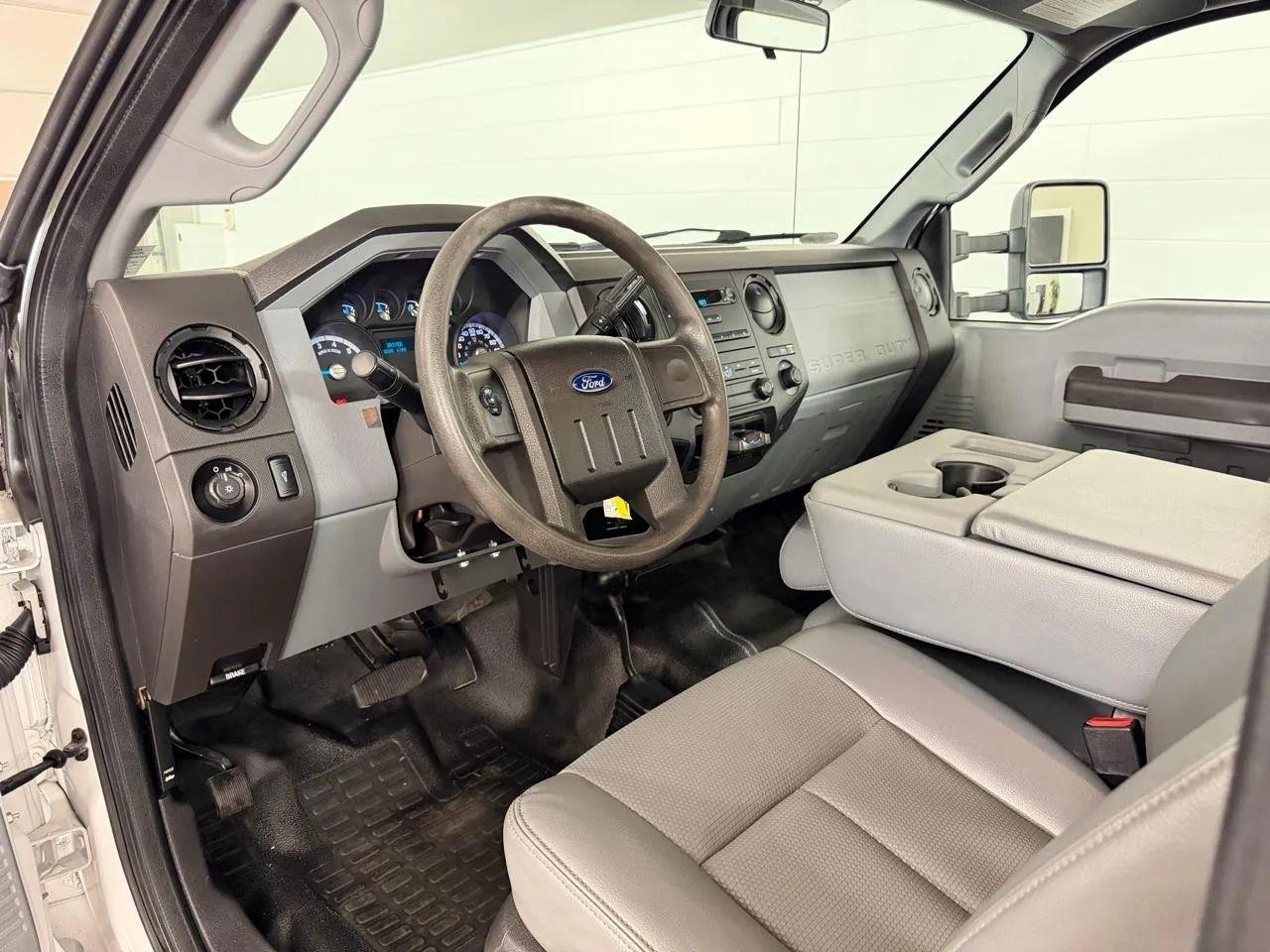 Ford F-250 SD  2016
