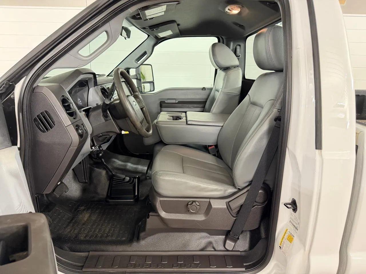 Ford F-250 SD  2016