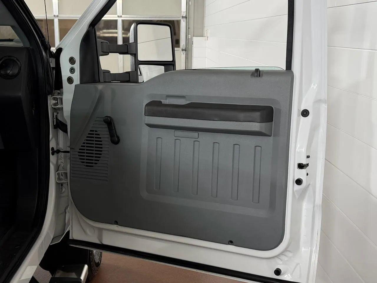 Ford F-250 SD  2016
