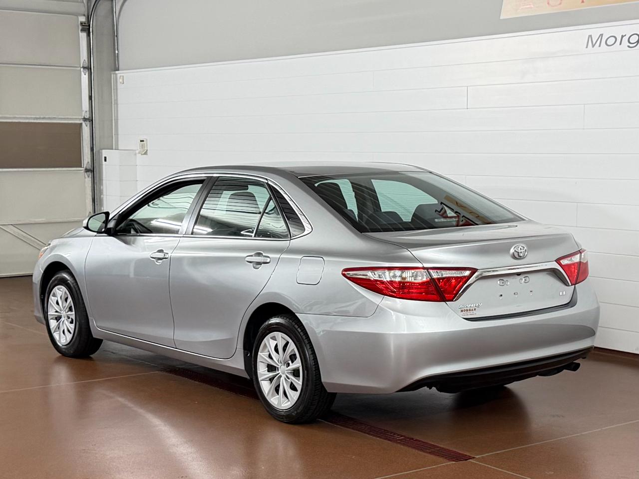 Toyota Camry  2017