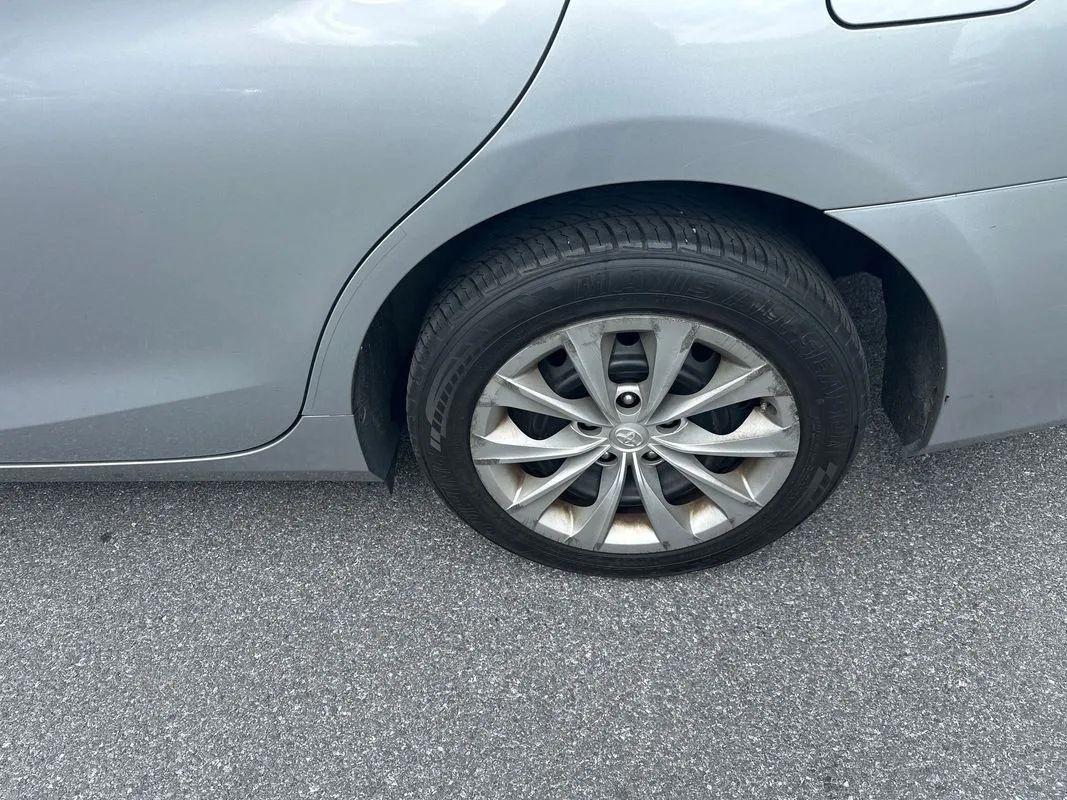 Toyota Camry  2017