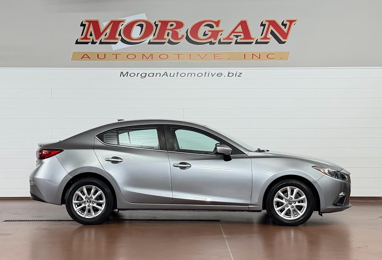 Mazda MAZDA3 i Touring AT 4-Door 2014