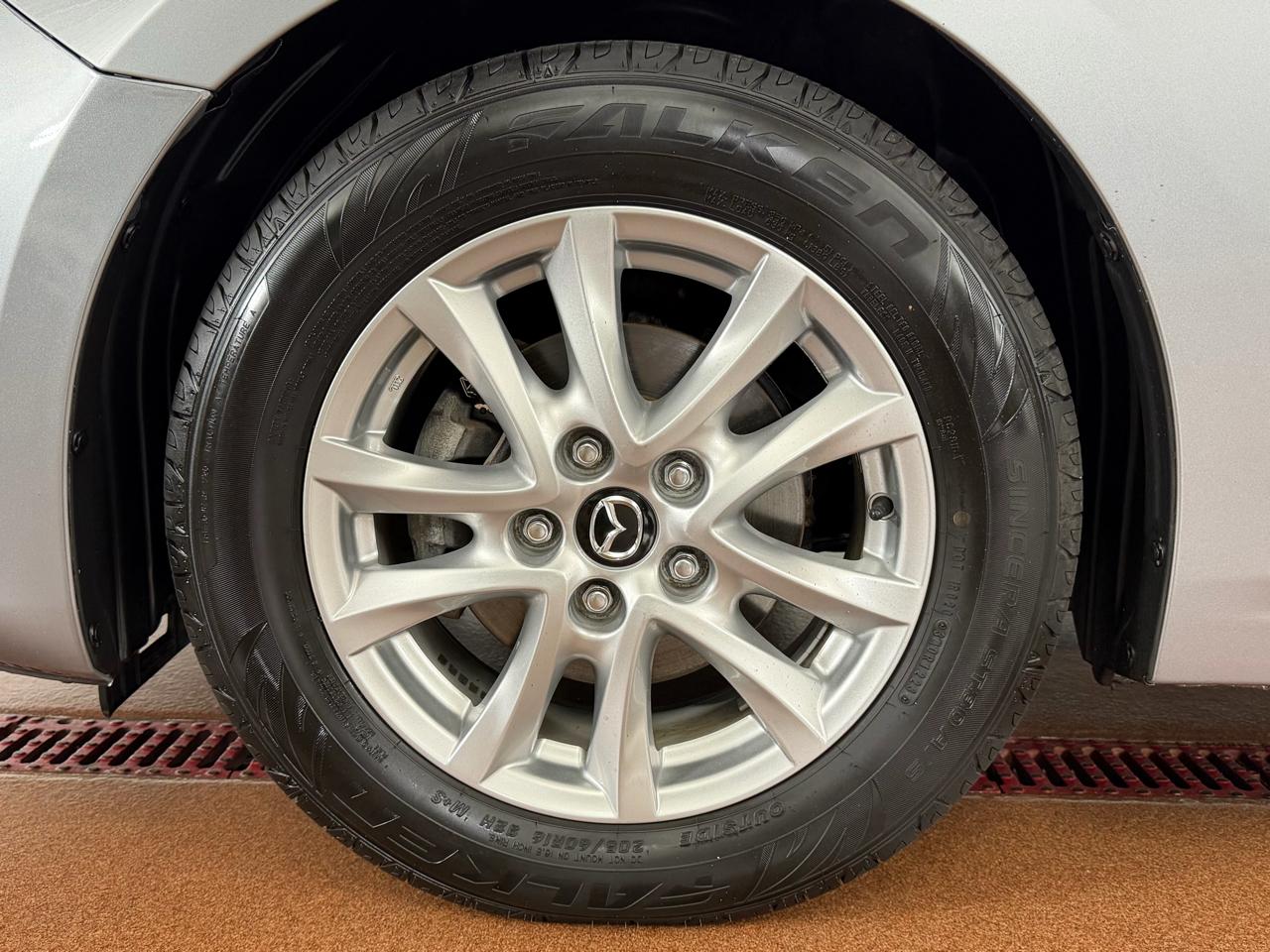 Mazda MAZDA3 i Touring AT 4-Door 2014