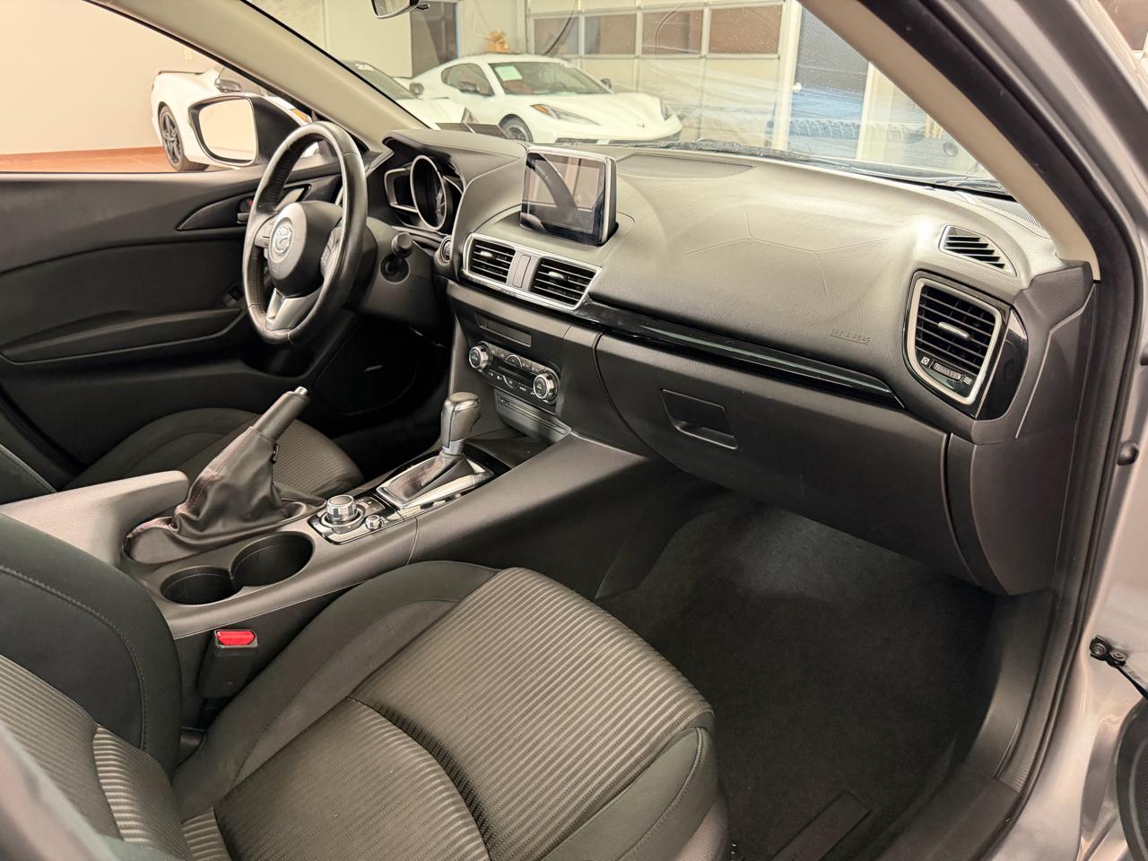 Mazda MAZDA3 i Touring AT 4-Door 2014