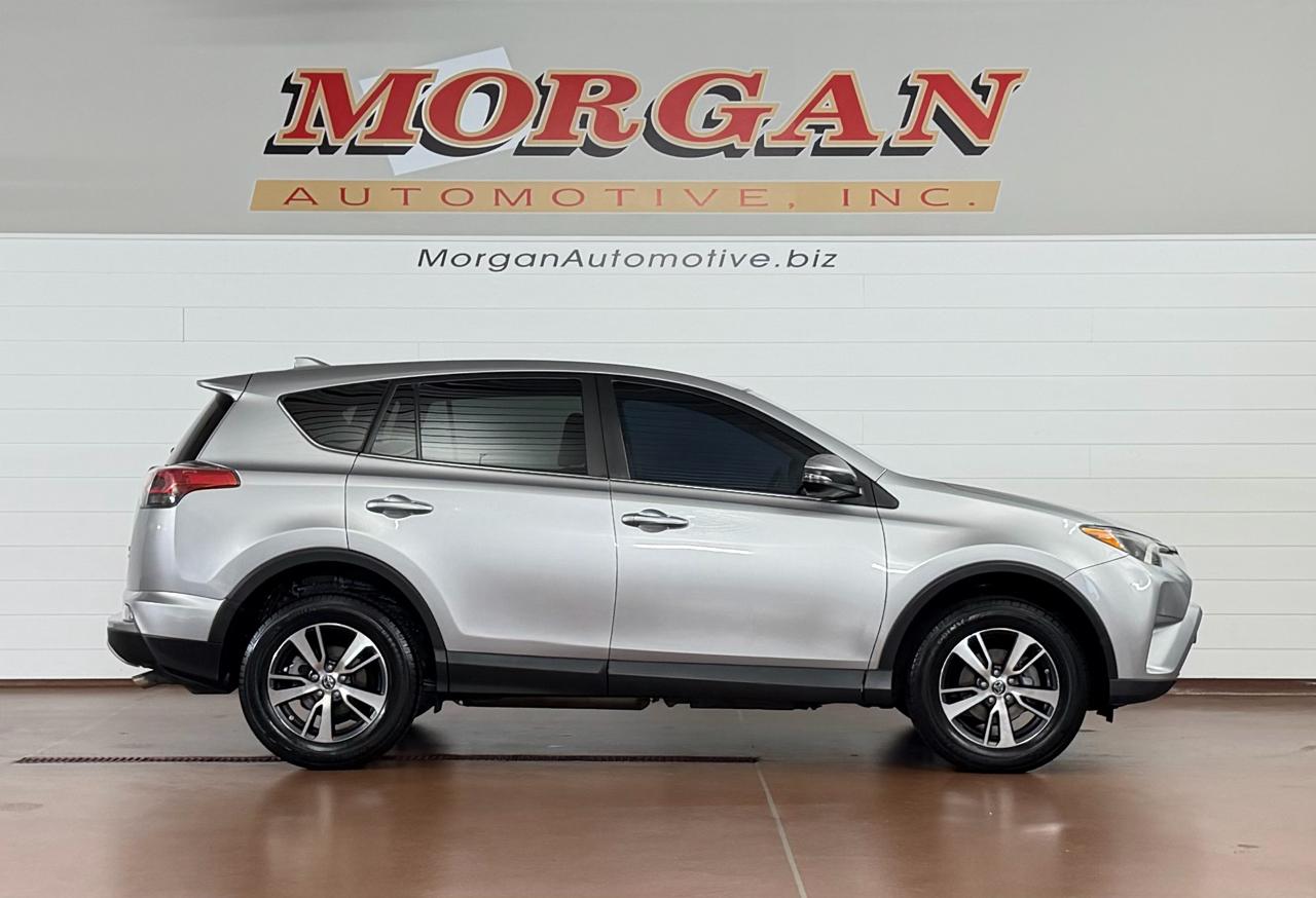 Toyota RAV4 XLE AWD 2018
