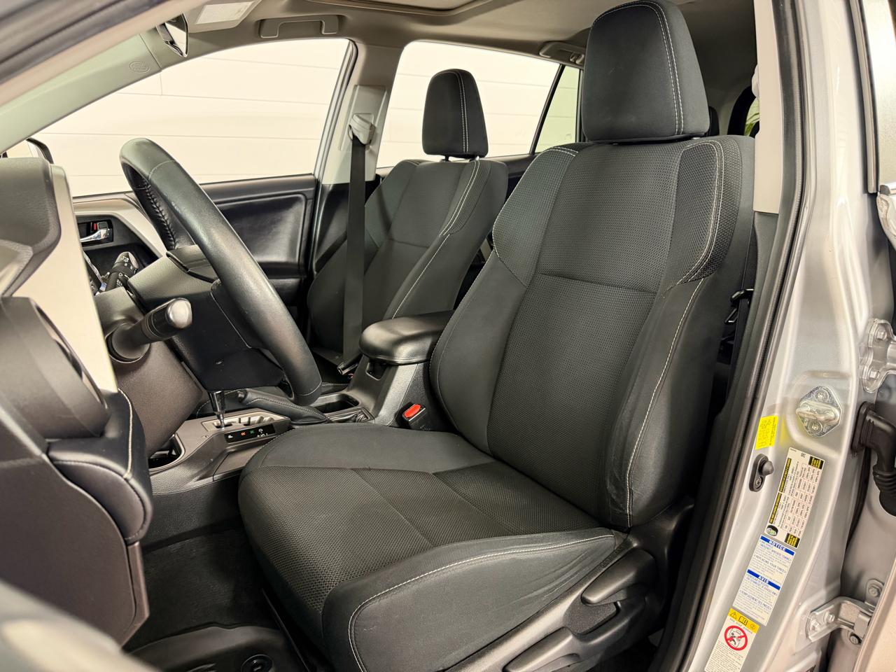 Toyota RAV4 XLE AWD 2018