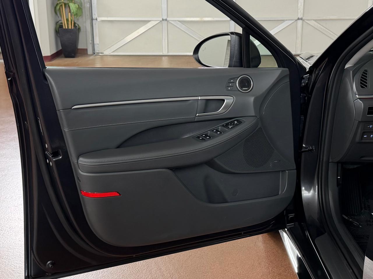 Hyundai Sonata Limited 2021