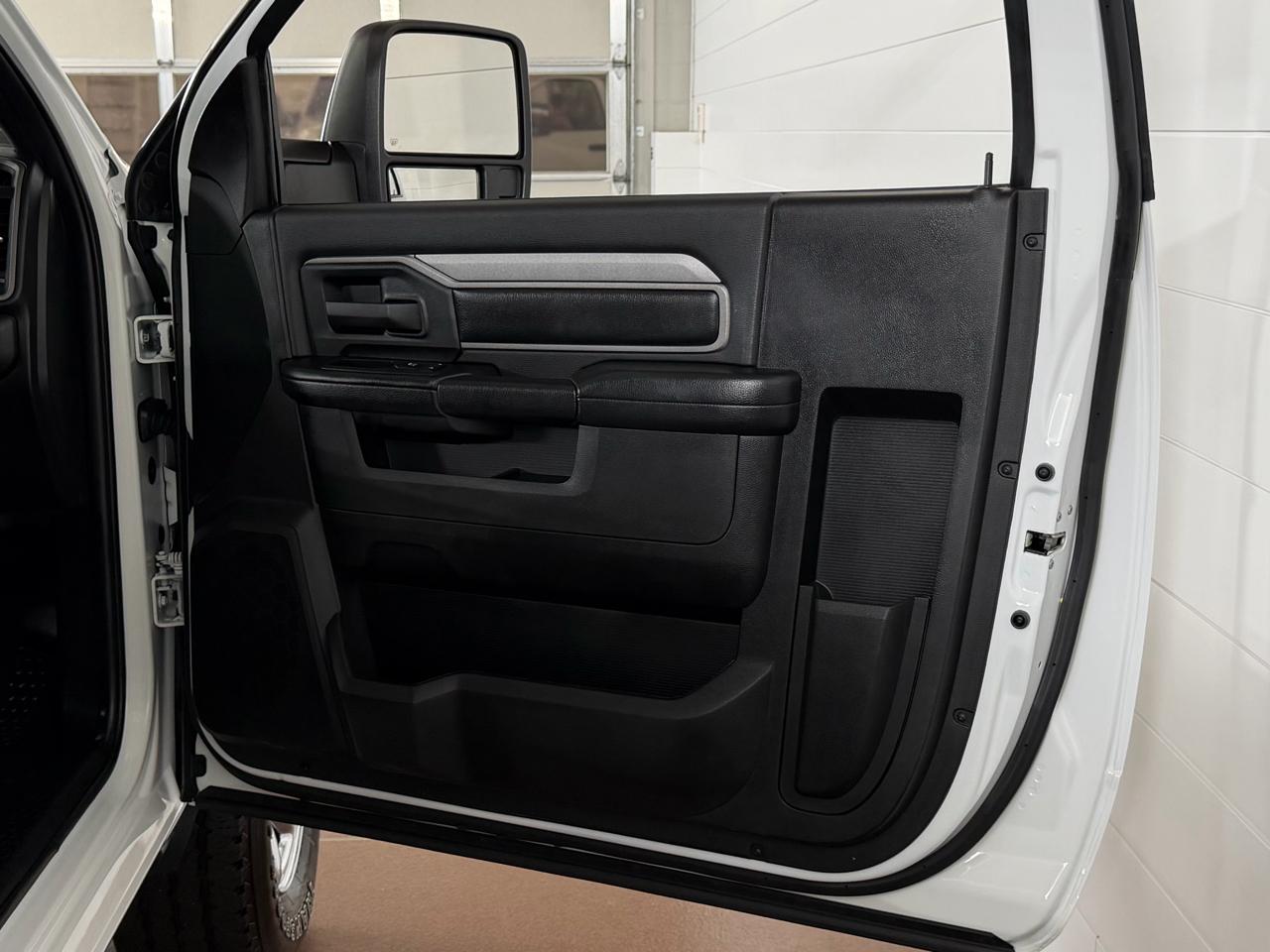 RAM 2500  2023