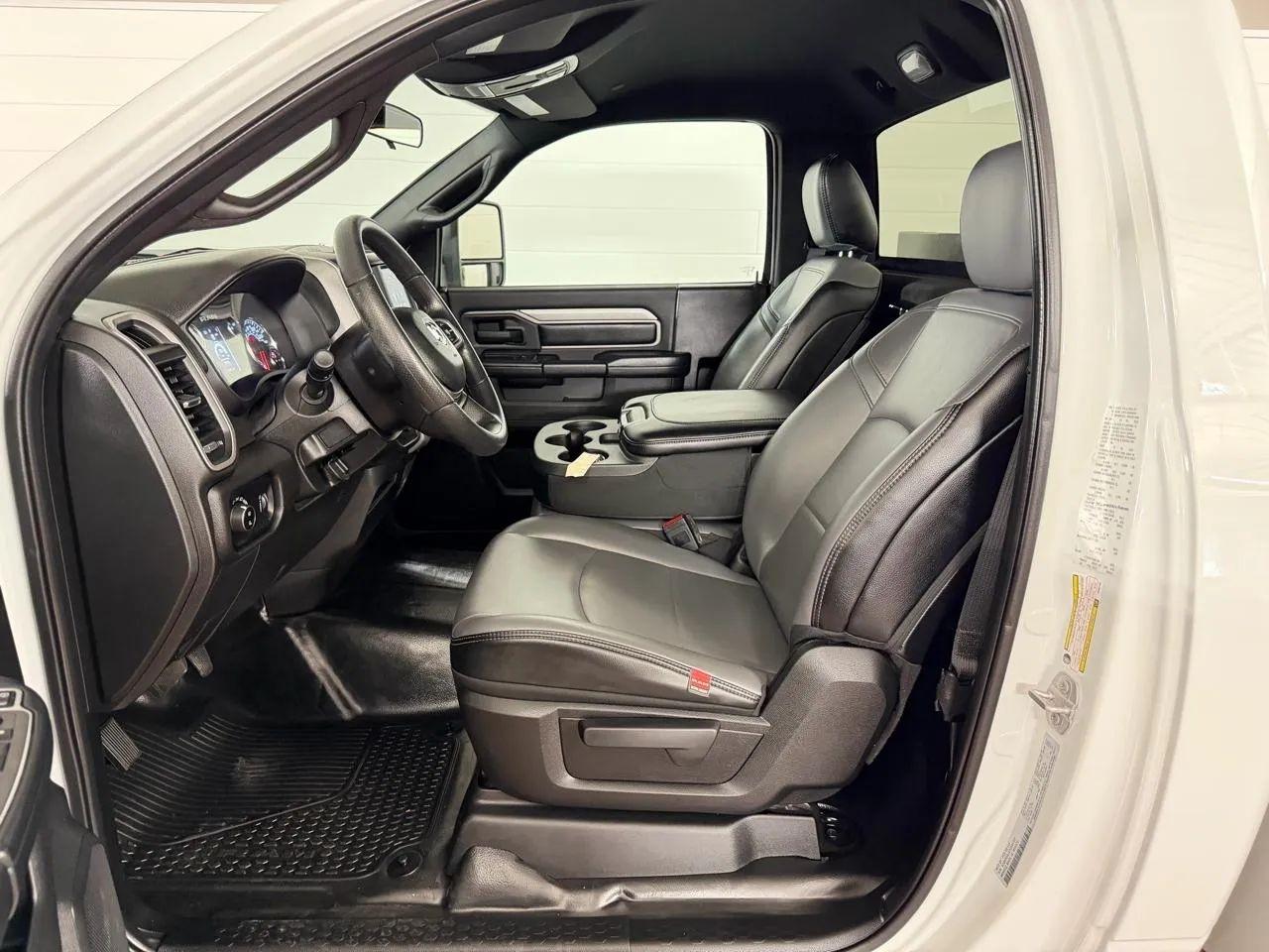 RAM 2500  2023