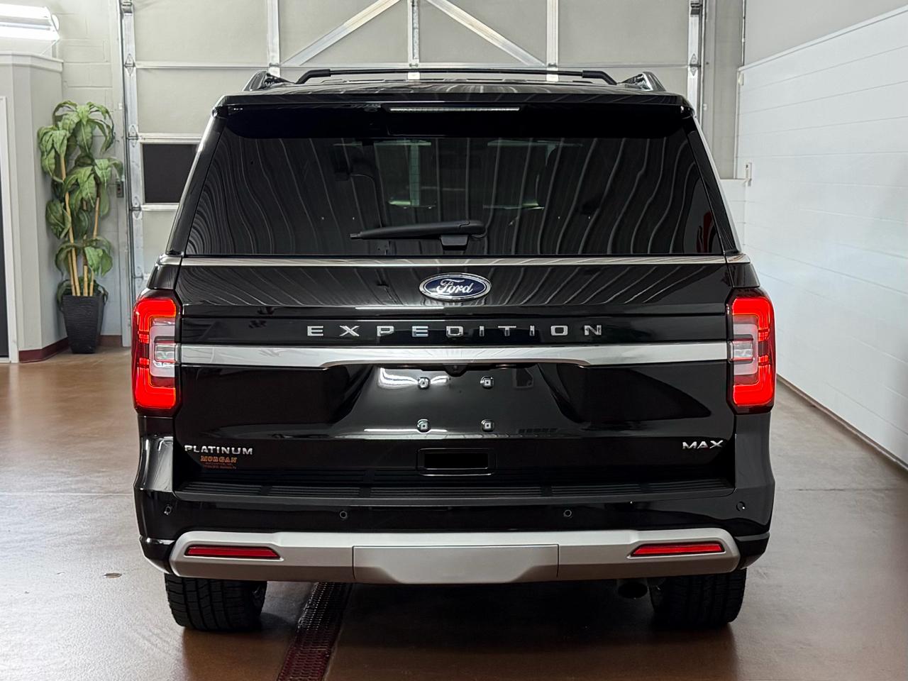 Ford Expedition  2023