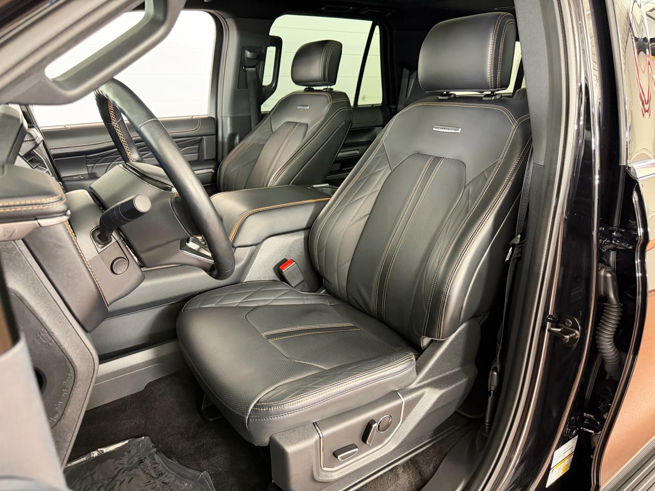 Ford Expedition  2023