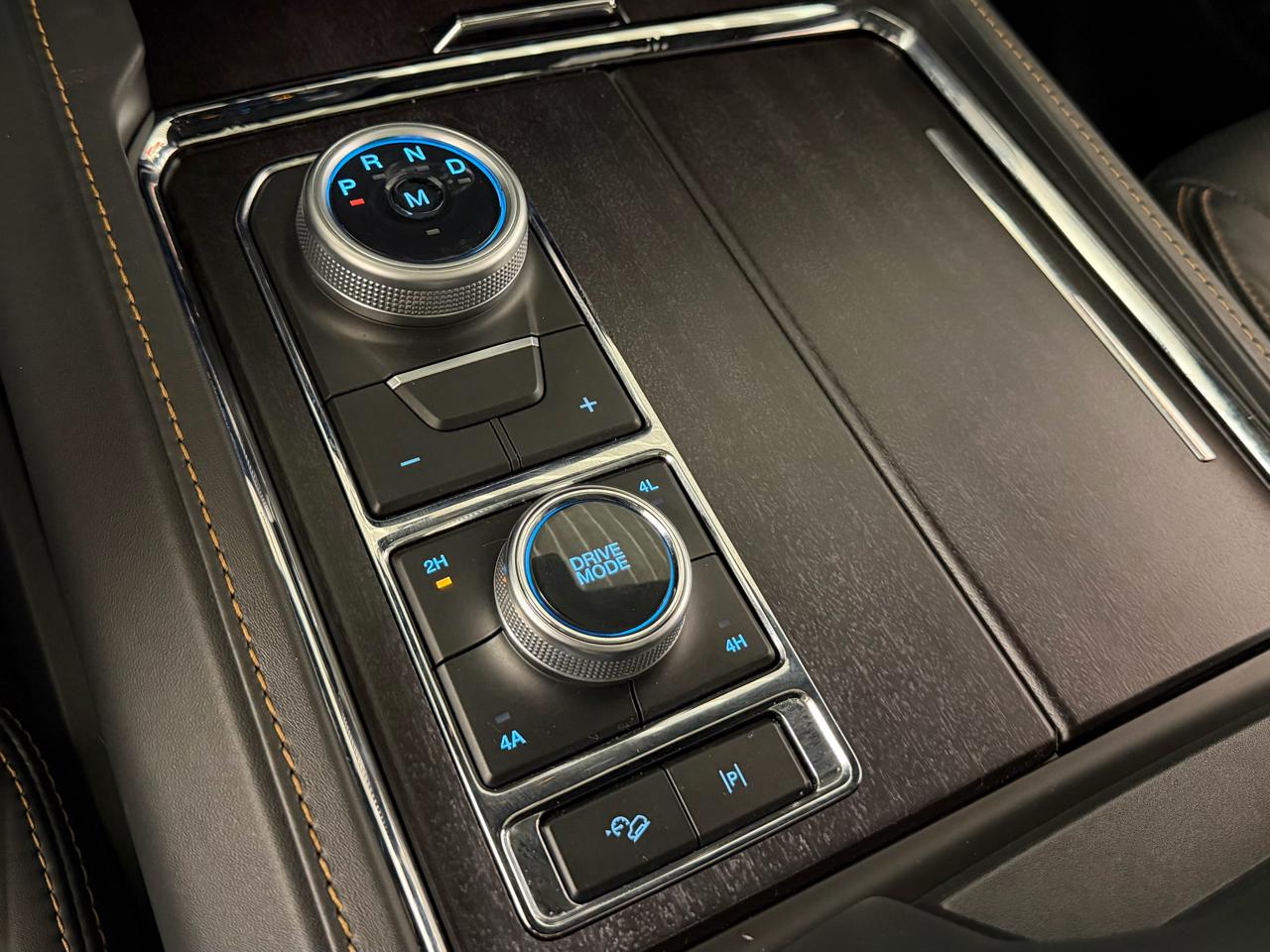 Ford Expedition  2023