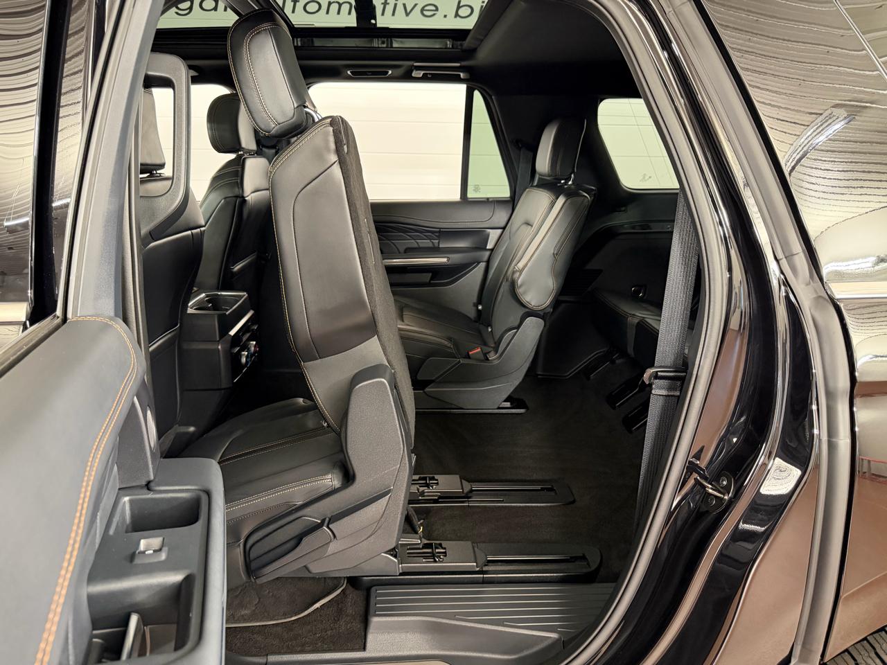 Ford Expedition  2023