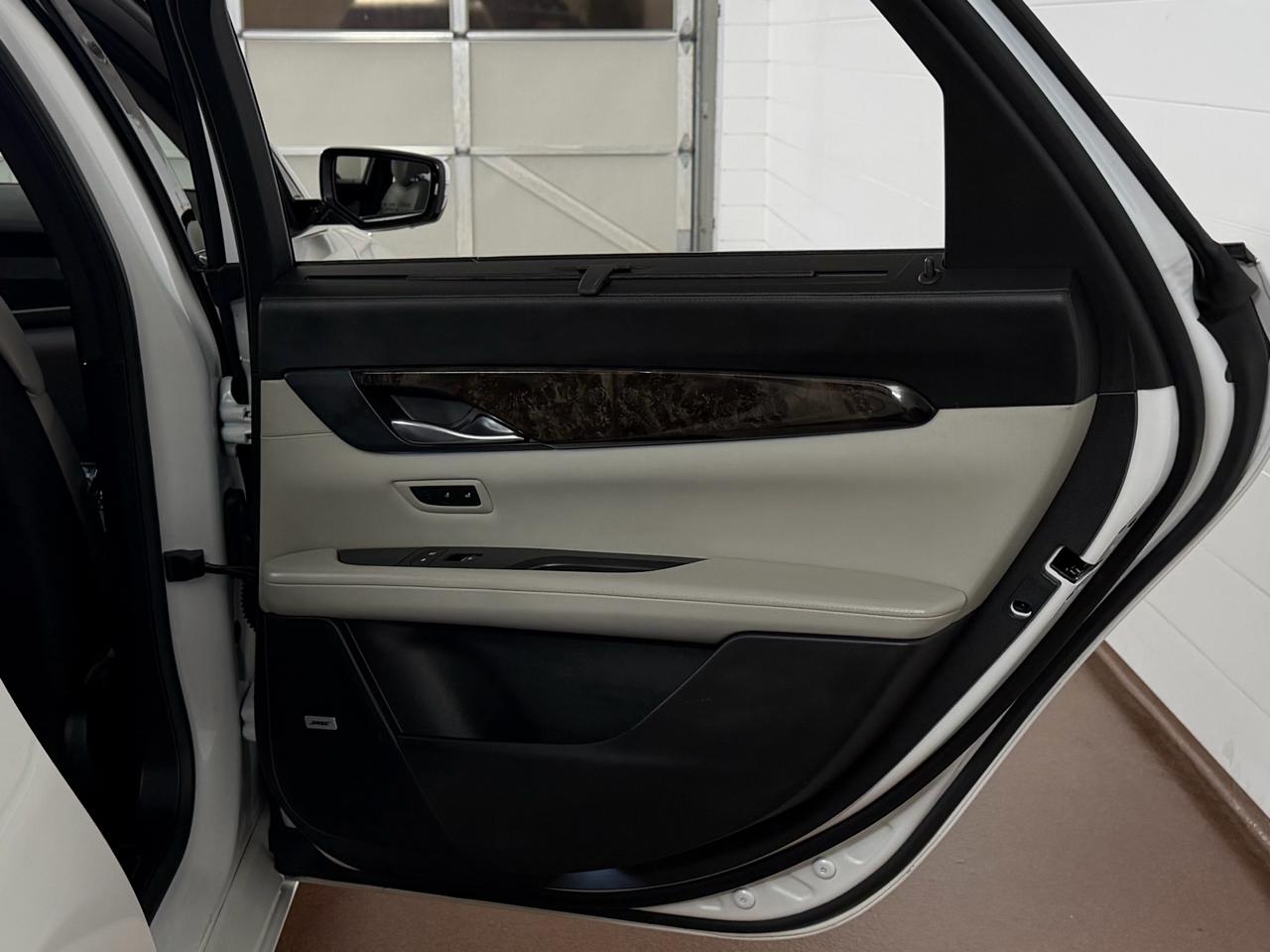 Cadillac CT6 3.6L Premium Luxury AWD 2017