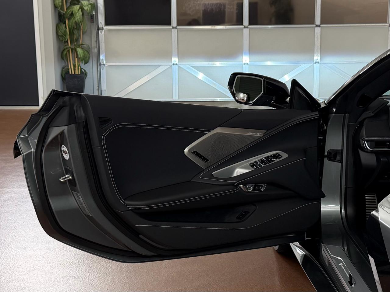 Chevrolet Corvette Stingray Z51 2LT Convertible 2024