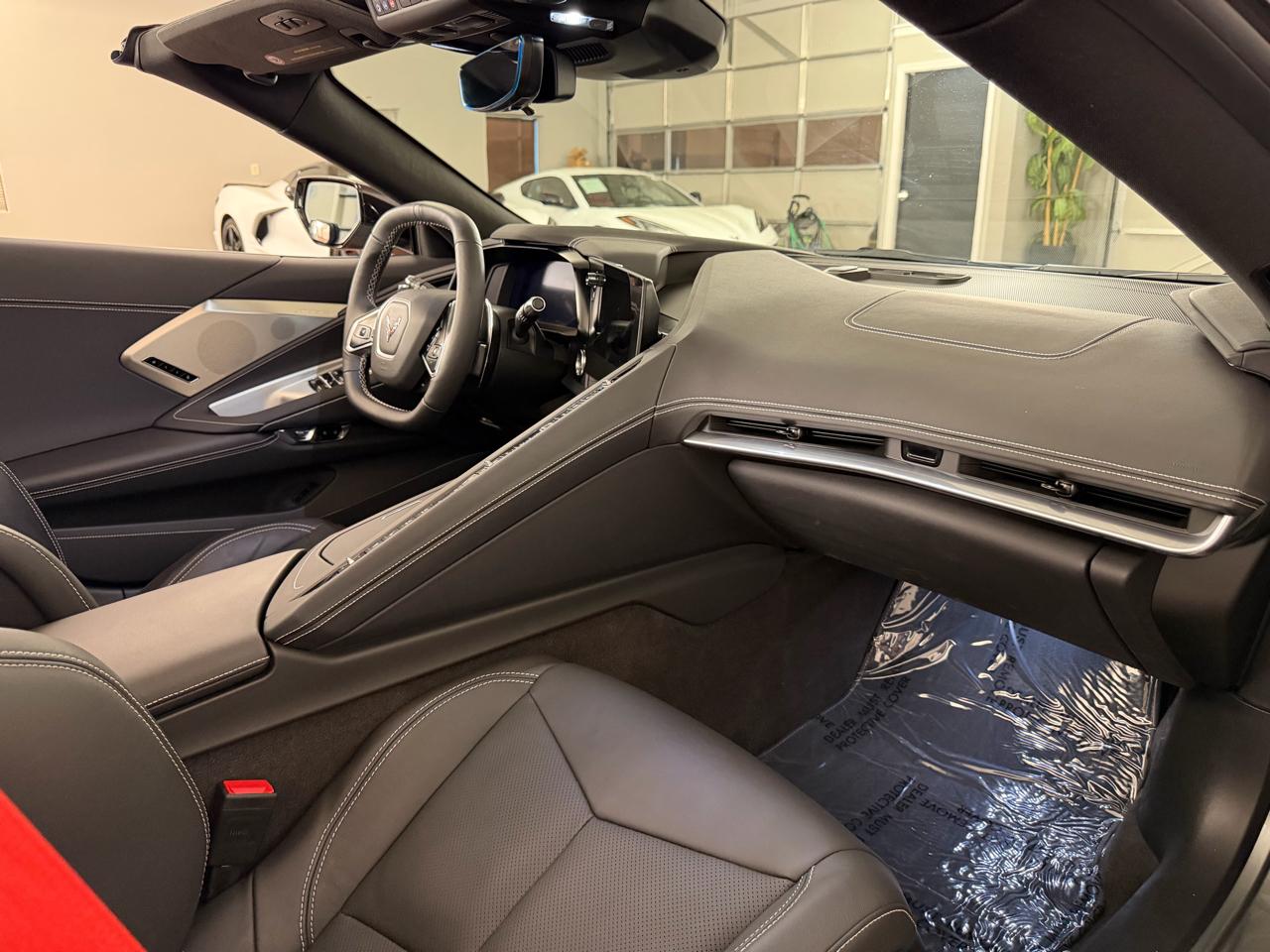 Chevrolet Corvette Stingray Z51 2LT Convertible 2024