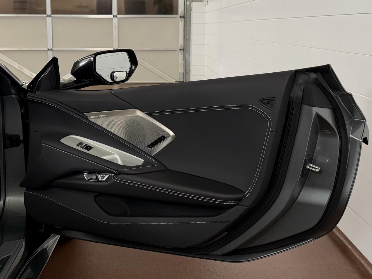 Chevrolet Corvette Stingray Z51 2LT Convertible 2024