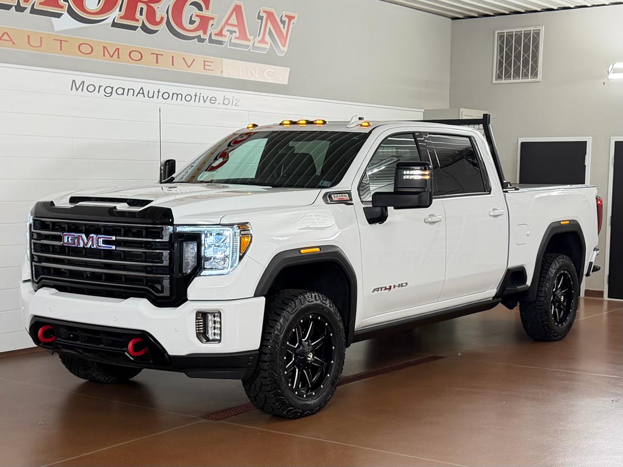 GMC Sierra 2500HD AT4 Crew Cab 4WD 2023