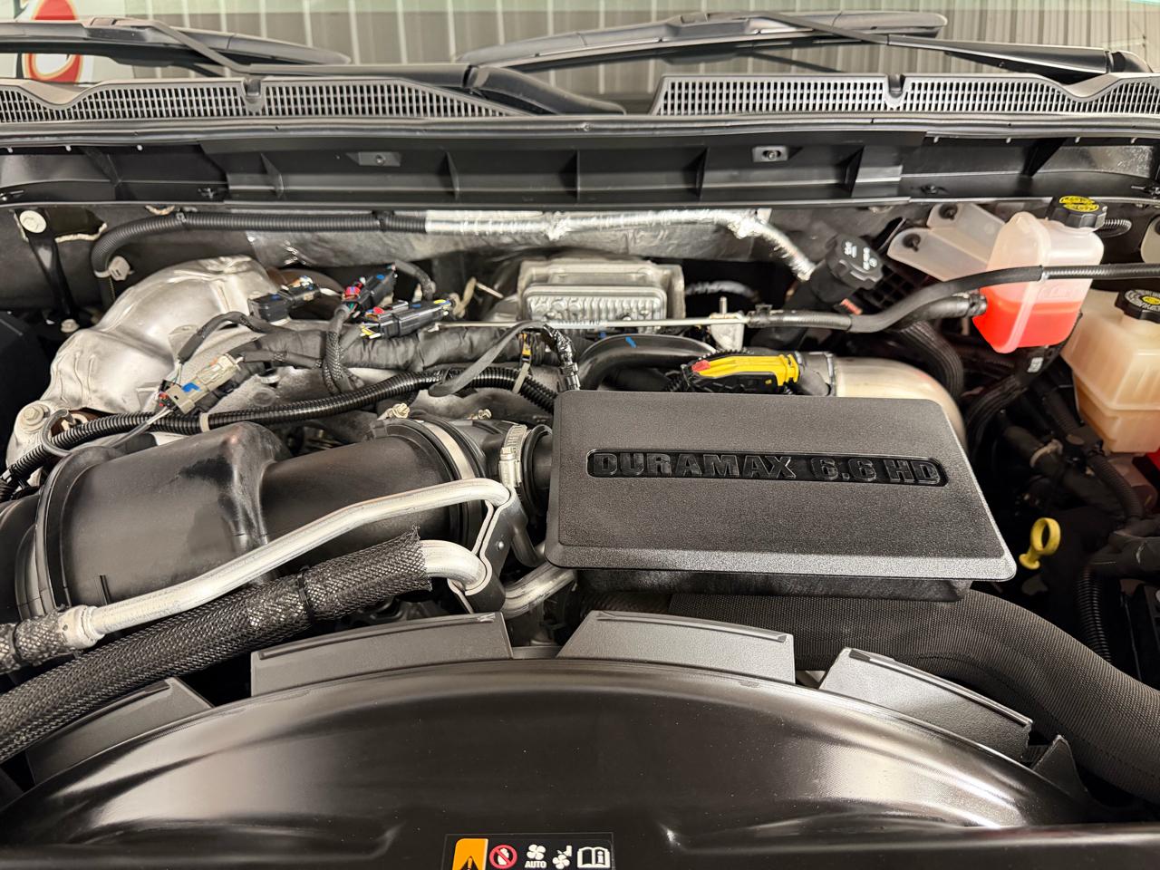 GMC Sierra 2500HD AT4 Crew Cab 4WD 2023