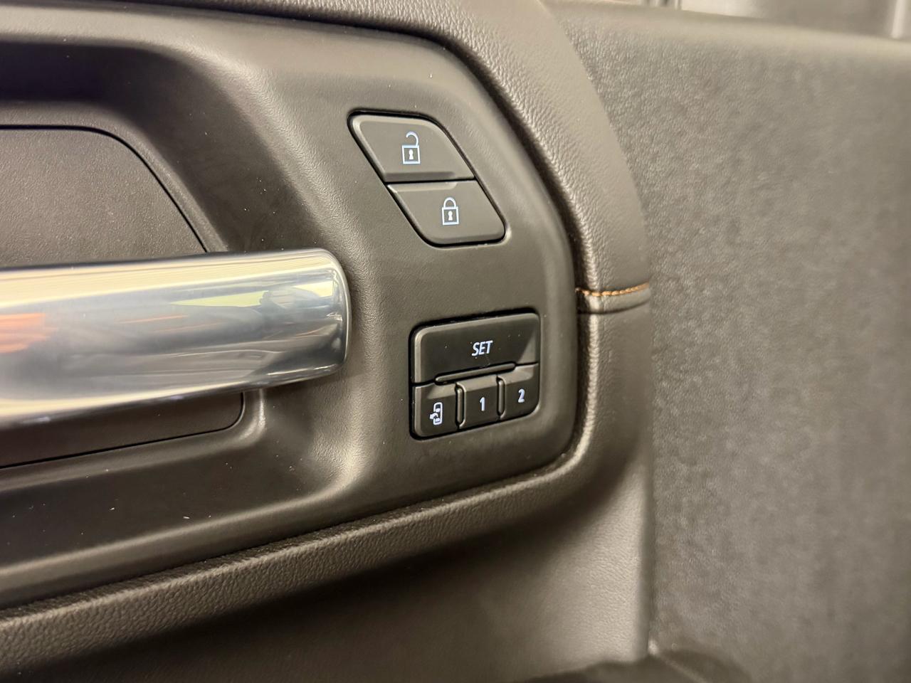 GMC Sierra 2500HD AT4 Crew Cab 4WD 2023