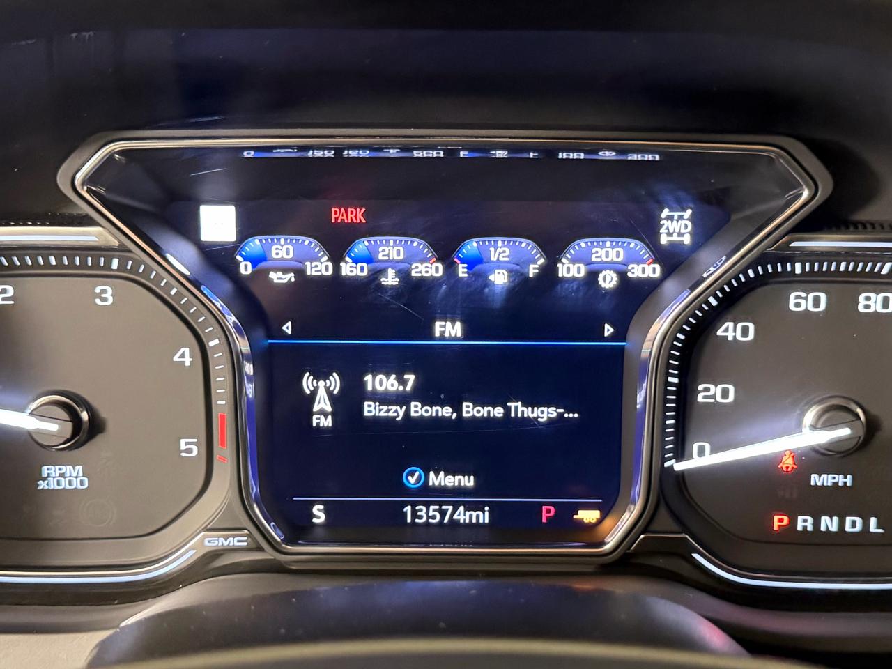 GMC Sierra 2500HD AT4 Crew Cab 4WD 2023