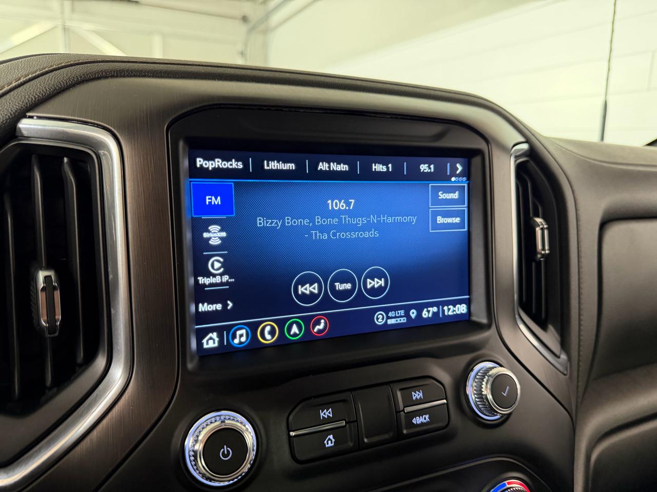 GMC Sierra 2500HD AT4 Crew Cab 4WD 2023