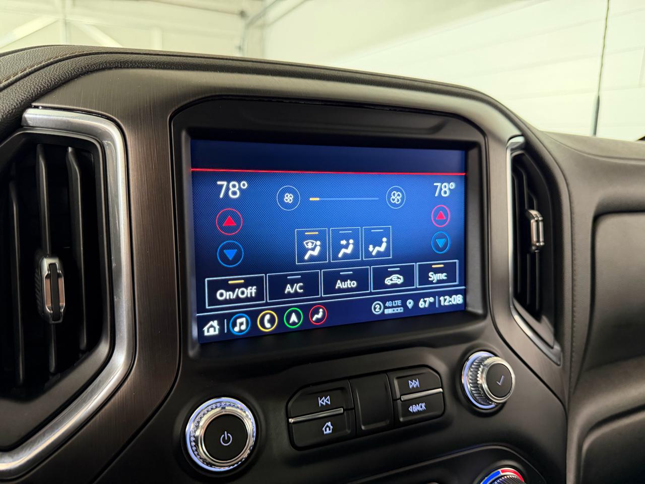 GMC Sierra 2500HD AT4 Crew Cab 4WD 2023