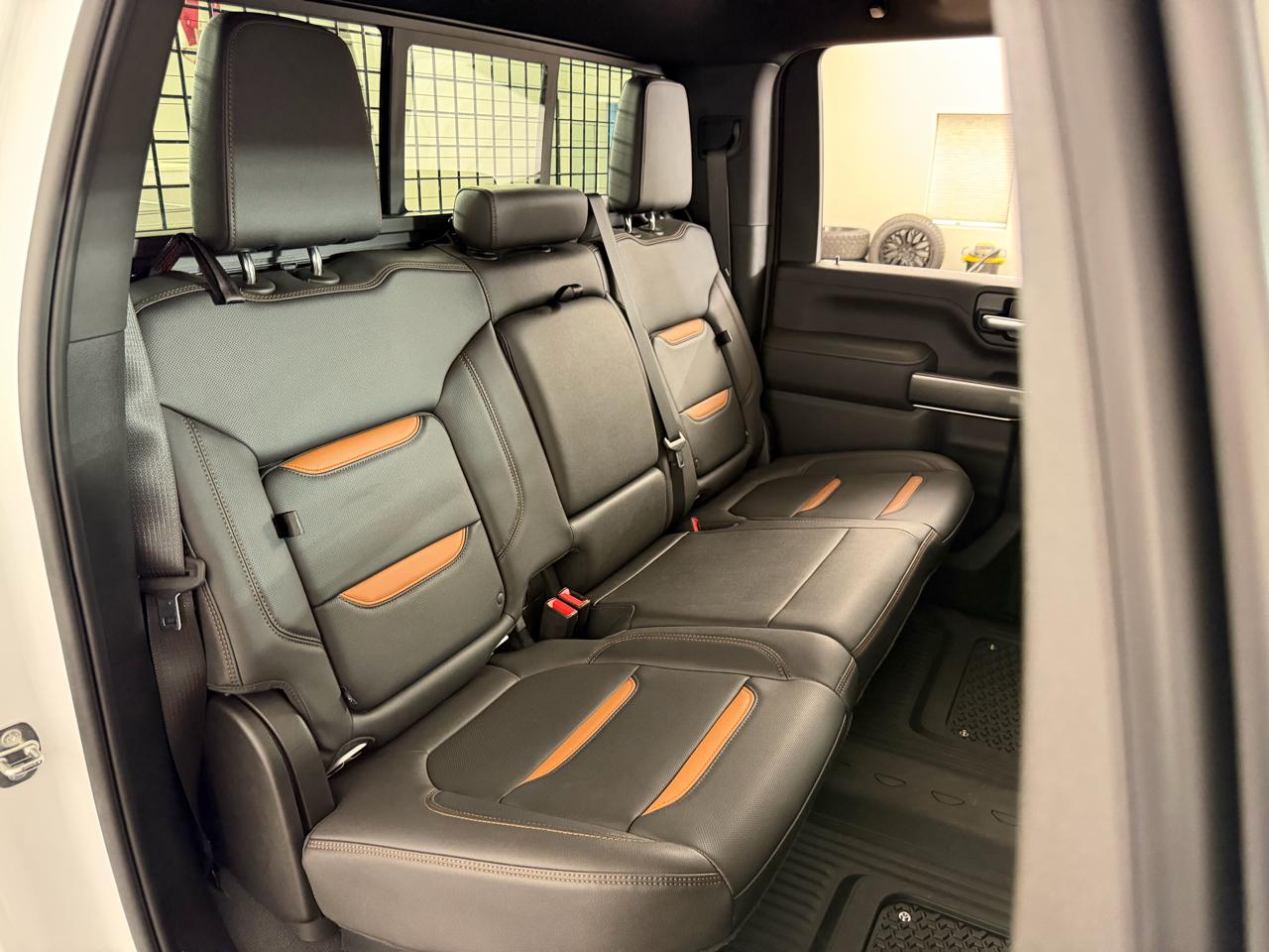 GMC Sierra 2500HD AT4 Crew Cab 4WD 2023