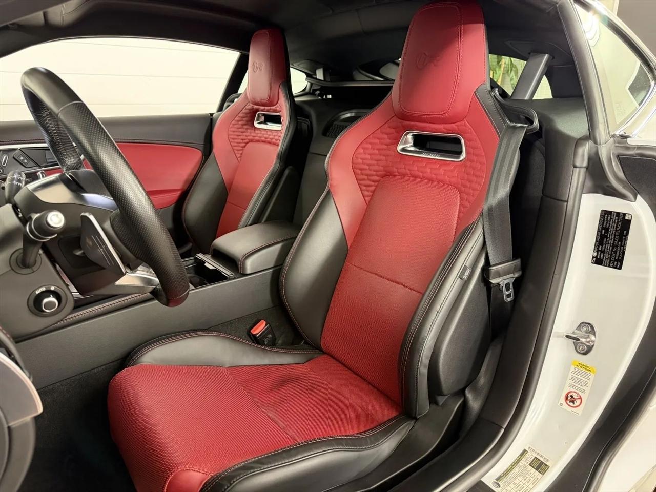 Jaguar F-Type R Coupe AWD 2021