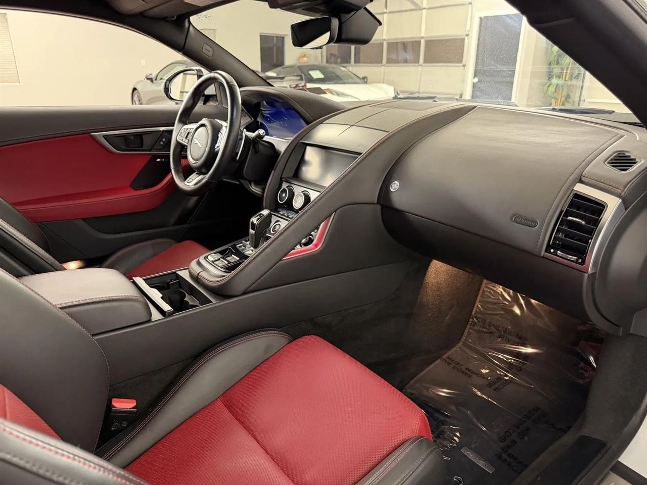 Jaguar F-Type R Coupe AWD 2021