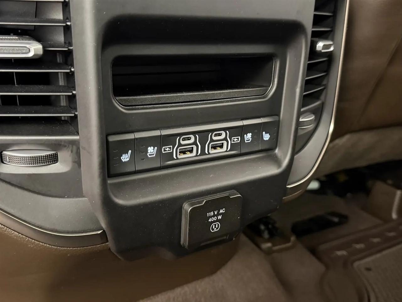 RAM 1500 Limited Crew Cab LWB 4WD 2025