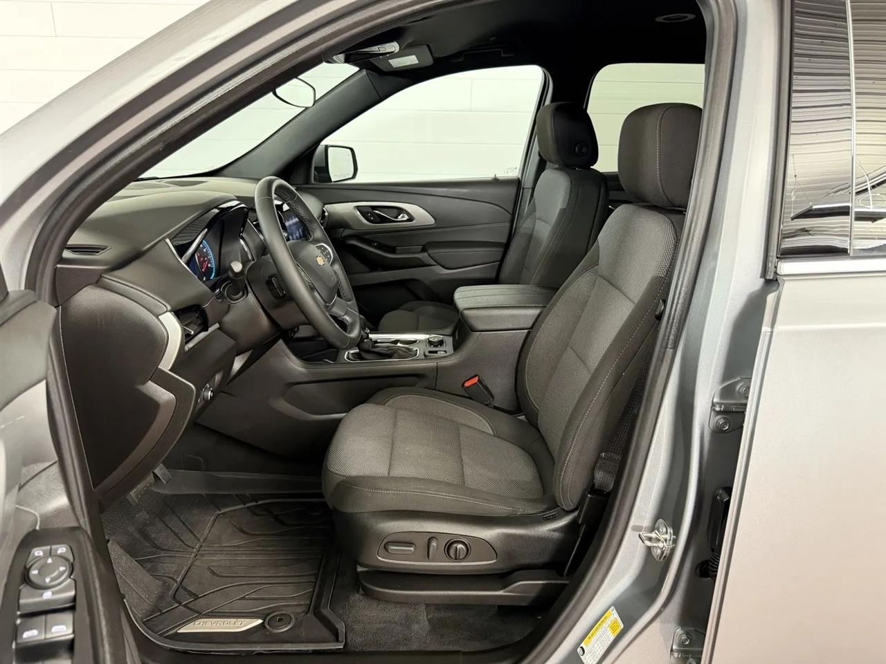 Chevrolet Traverse LT Cloth AWD 2023
