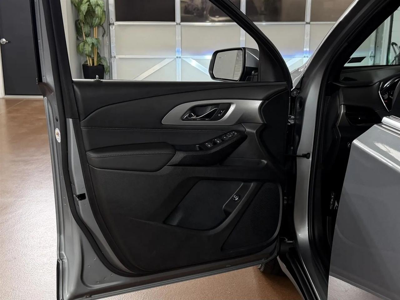 Chevrolet Traverse LT Cloth AWD 2023