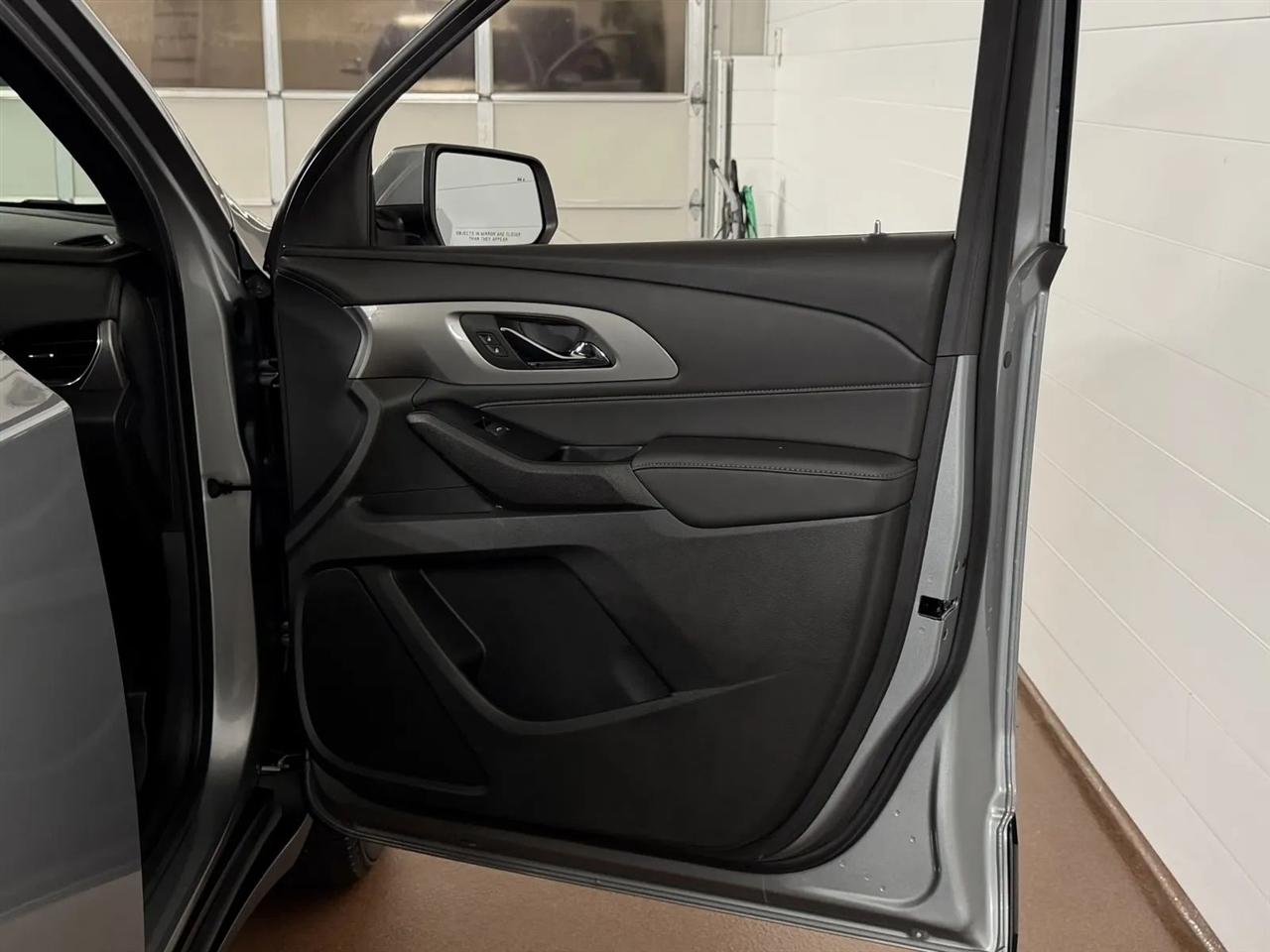 Chevrolet Traverse LT Cloth AWD 2023