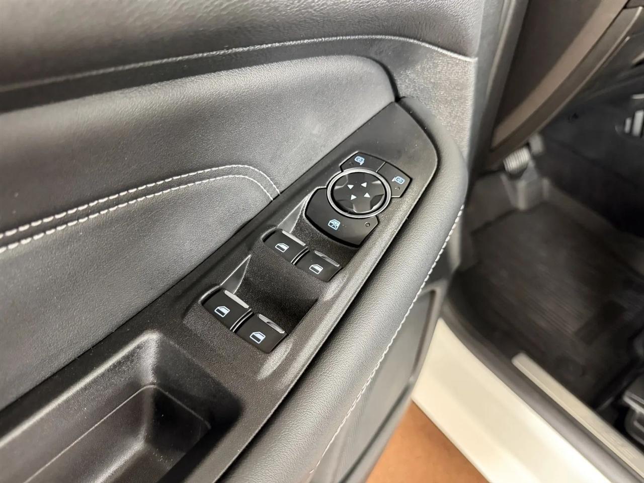 Ford Edge Titanium 2024